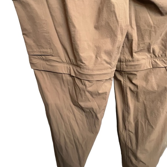 NWT Men’s Beige pants with Zip off legs to make into shorts size 40X32 - Picture 7 of 11